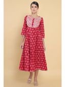Red color option, Sold out, Currently selected