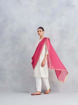 Fabindia - Pink Cotton Silk Hand Embroidered Dupatta