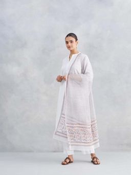 Fabindia - White Natural Cotton Silk Hand Block Printed Dupatta