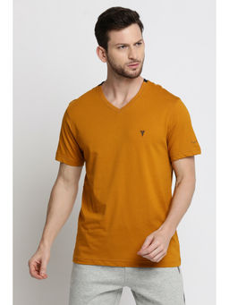 Van Heusen Innerwear - Men Athleisure Smart Tech T-Shirt - Yellow