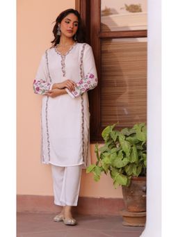 HOUSE OF KARI - Saba Chikankari In Cotton Silk Multi-Colour Kurta With Pant (Set of 2)