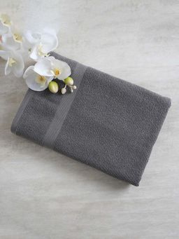 Pure Home + Living - Dark Grey Prime Bath Towel