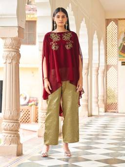 Tikhi Imli - Women Maroon Floral Georgette Top with Pant