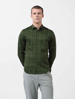The Indian Garage Co - Men Slim Fit Checked Cutaway Collar Shirt - Olive
