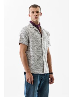 Snitch - Off White Textured Half Sleeves Slim Casual Shirt for Men