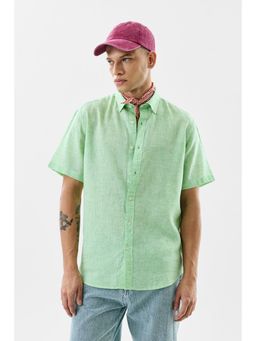 Snitch - Light Green Solid Half Sleeves Slim Casual Shirt for Men