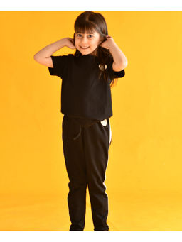 ANTHRILO - Girls Black Solid T-Shirt with Joggers (Set of 2)