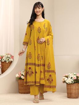 Libas - Mustard Floral Printed Panelled Anarkali Kurta With Pant & Dupatta