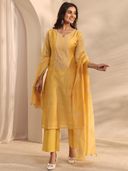 Yellow color option, Currently selected