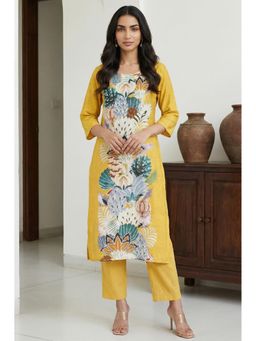 Aurelia - Women's Yellow Floral Printed Rayon Straight Kurta