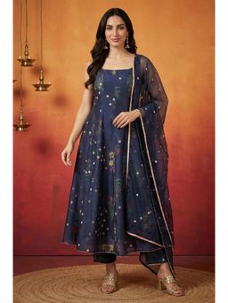 Wishful - Women's Navy Blue Floral Printed Chanderi Flared Kurta With Pant & Dupatta