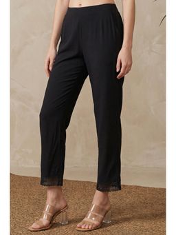 W - Black Solid Lace Cotton Flax Straight Pant