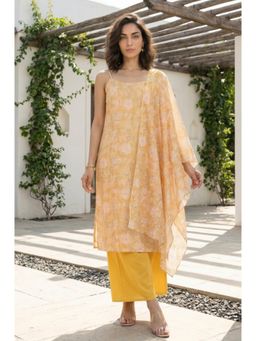 W - Yellow Floral Printed Chanderi Sleeveless Straight Kurta With Palazzo & Dupatta