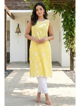 W - Yellow Floral Printed Pure Cotton Sleeveless Straight Kurta With Pant