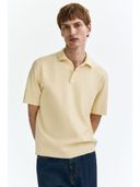 Yellow color option, Currently selected