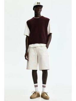 H&M - Men White Relaxed Fit Carpenter Shorts