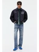 Blue color option, Currently selected