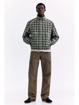 H&M - Men Beige Regular Fit Cargo Trousers