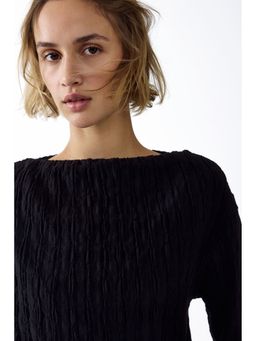 H&M - Women Black Boat-Neck Top