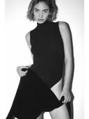 Black color option, Currently selected