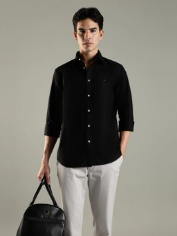 Tommy Hilfiger - Black Solid Regular Fit Cotton Shirt
