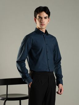 Tommy Hilfiger - Navy Blue Solid Slim Fit Cotton Shirt