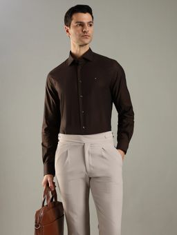 Tommy Hilfiger - Brown Solid Regular Fit Cotton Shirt