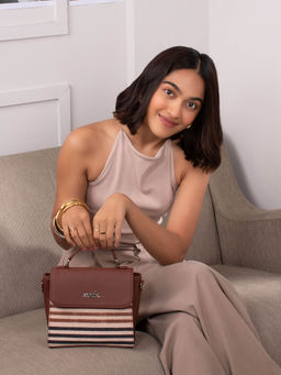 Zouk - Qutub Stripes Statement Sling Bag