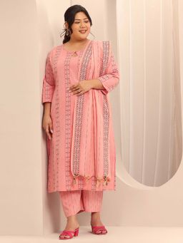 Extra love by Libas - Peach Printed Kurta with Pant and Dupatta (Set of 3)