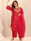 Red color option, Sold out, Currently selected