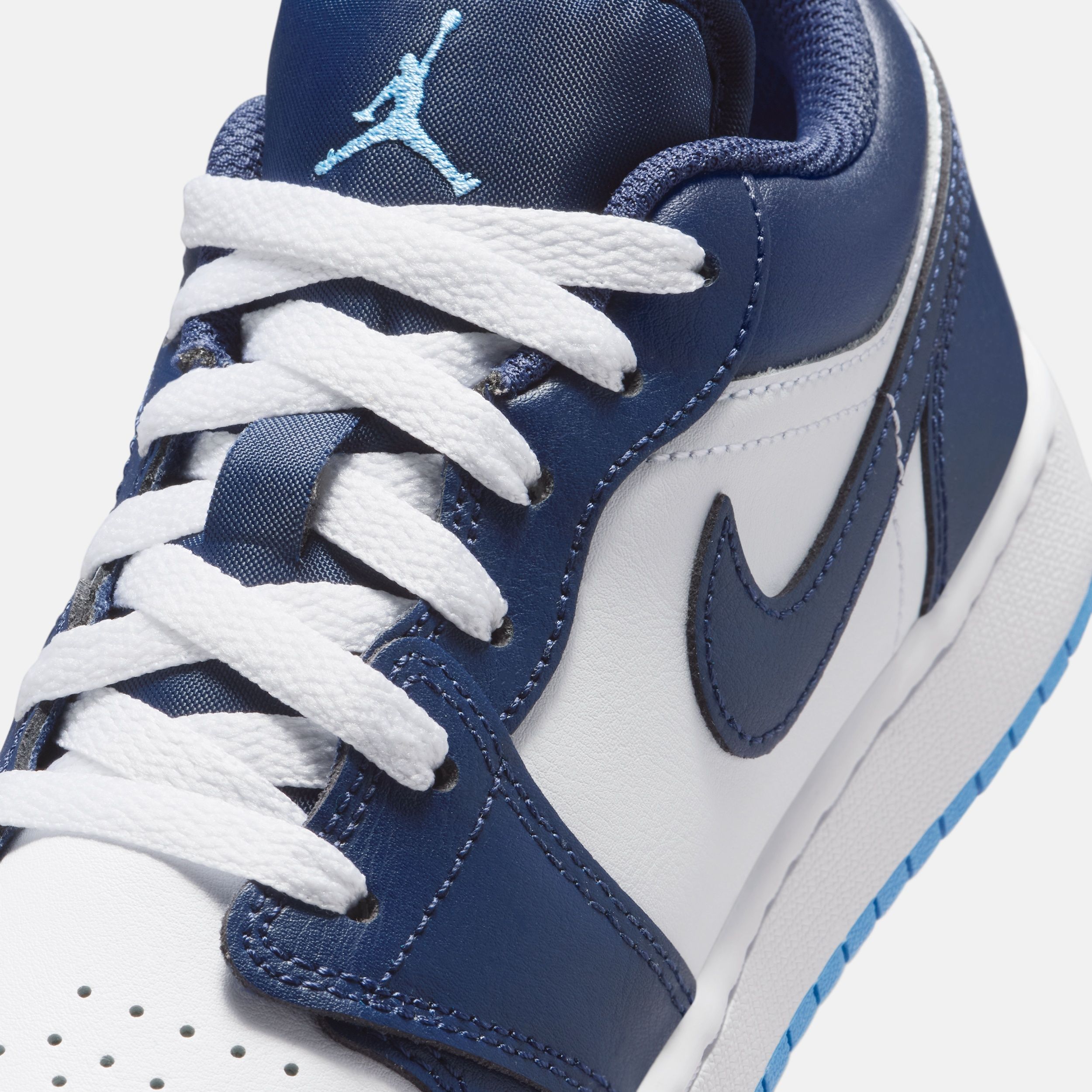 Buy Nike Air Jordan 1 Low Older Kids' Shoes Online | Nike India