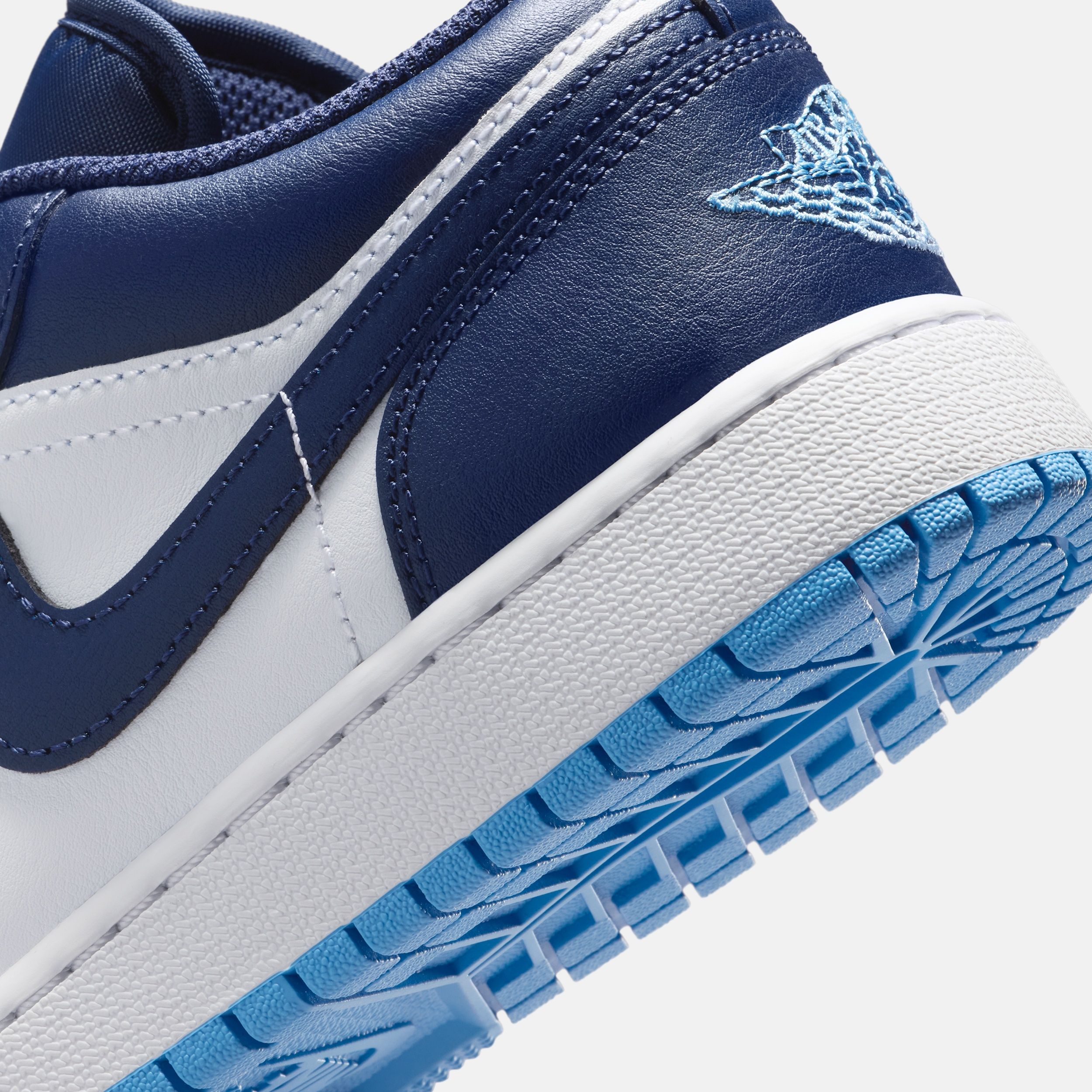 Buy Nike Air Jordan 1 Low Older Kids' Shoes Online | Nike India