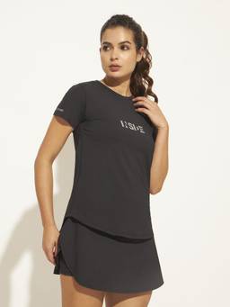 CLOTHWIK - Women Black Speedy-Dry Workout T-Shirt