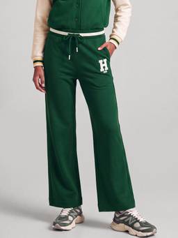 max - Women Sports Solid Green Trackpant