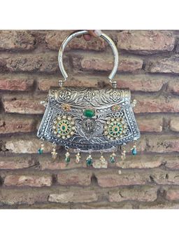 Adwita - Tarah Silver Clutches Bag