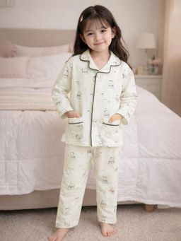 Little Surprise Box - White Kittens Holding Heart Soft Shirt & Pyjama