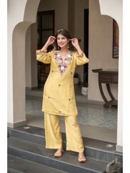 Label Shaurya Sanadhya - Floral Mustard Emb Co-Ords