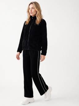 max - Women Polyester Textured Black Regular Jacket
