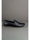 Black color option, Currently selected