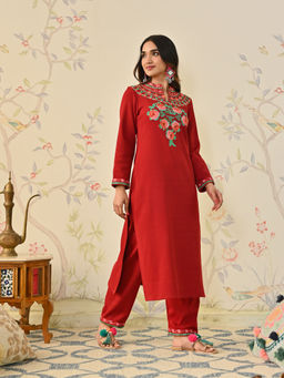 Rustorange - Maroon Woollen Aari Embroidered Floral Kurta with Band Collar