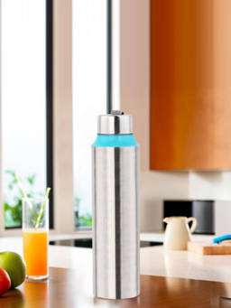 Kuber Industries - Silver Leakproof Stainless Steel Water Bottle