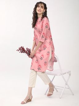 R&B - Women Peach Polyester Mandarin Neck Kurta
