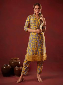 Heeposh - Mustard Printed Kurta with Pant (Set of 2)