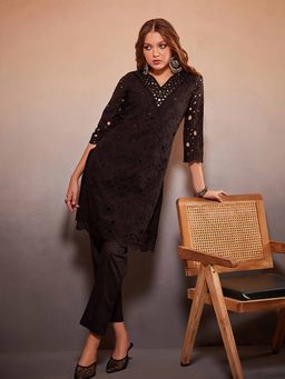 Heeposh - Black Schiffli Embroidered Kurta with Pant (Set of 2)