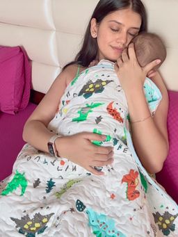 Moms Home - Dino Park Printed AC Quilt Blanket (0-3 Years)