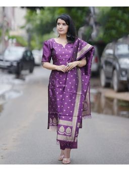 Gahan - Purple Silk Blend Woven Printed Kurta with Pant & Dupatta