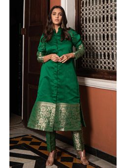 Gahan - Dark Green Silk Blend Woven Self Design Kurta with Pant