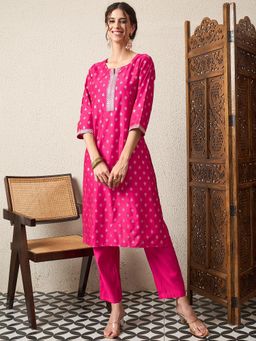 Gahan - Womens Sequin Embroidered Straight Kurta
