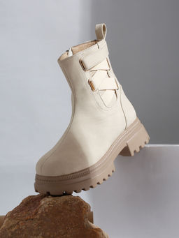 VALIOSAA - Cream Casual Round Toe Block Heeled Boots