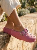 Pink color option, Currently selected